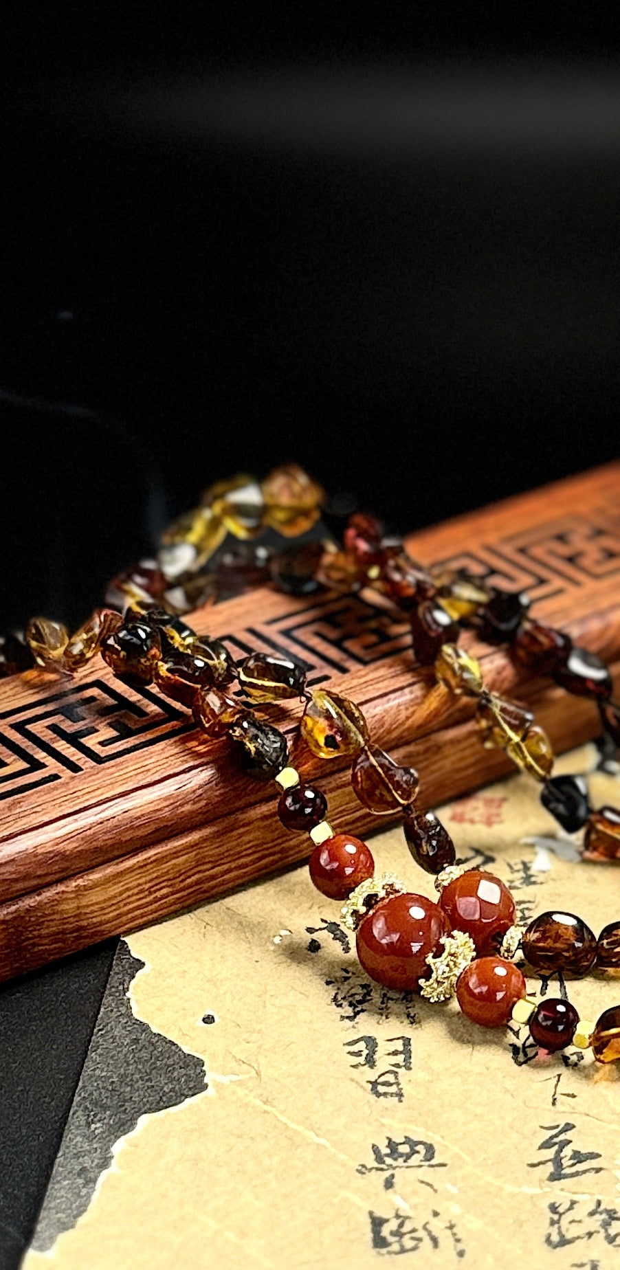 Amber Nanhong Stackable Bracelet