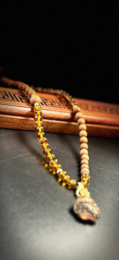 Amber sandalwood layered bracelet