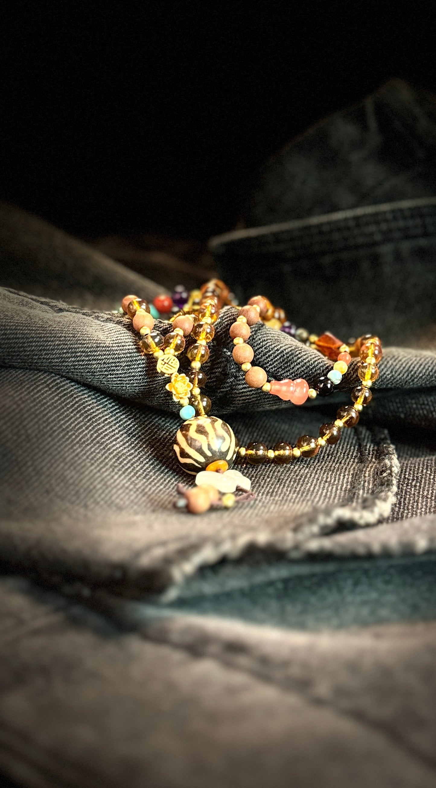 Amber multi-treasure stacked bracelet