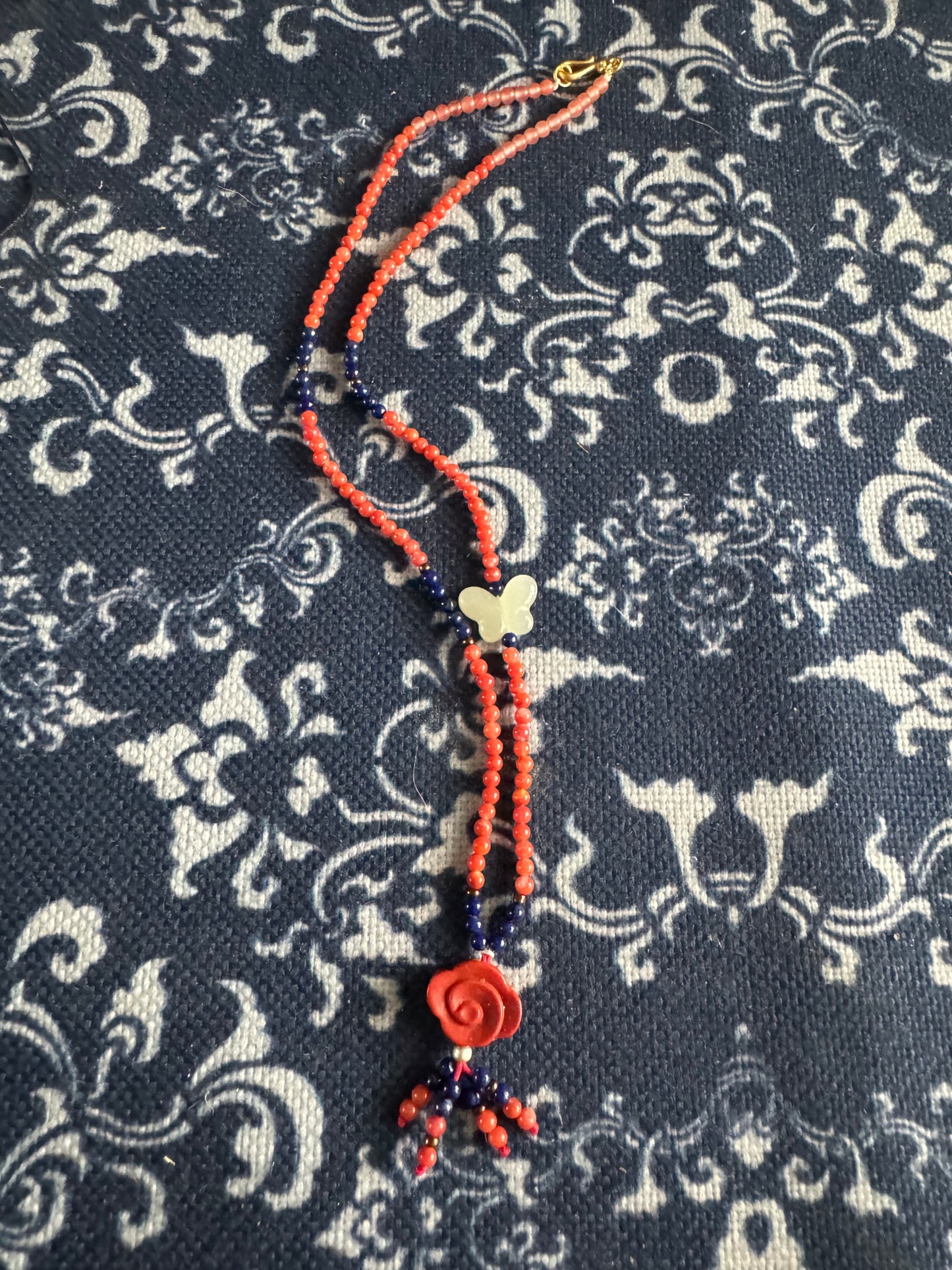 Timeless Elegance: Dunhuang-Inspired Lapis Lazuli and Hetian Jade Necklace